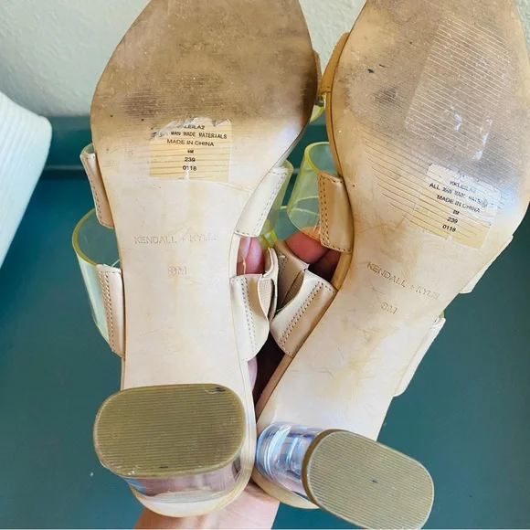 Kendall + Kylie Leila 3 Band Sandal Size 8 - Picture 8 of 9